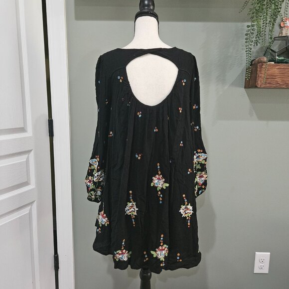 Free People Oxford‎ Floral Embroidered Mini Dress Size M - Picture 9 of 9